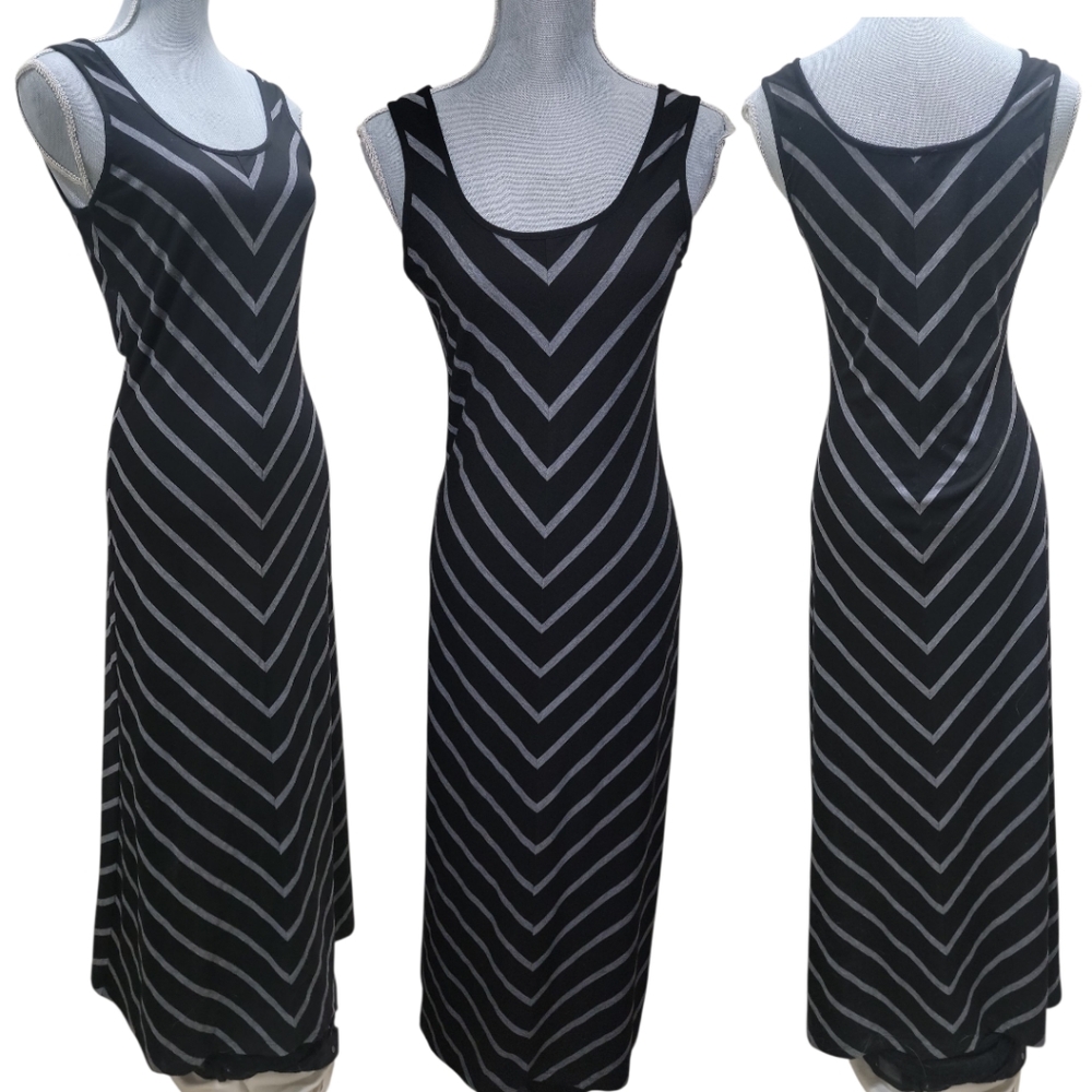 🏷️Donna Maxi black dress med p2p19 L52 W15